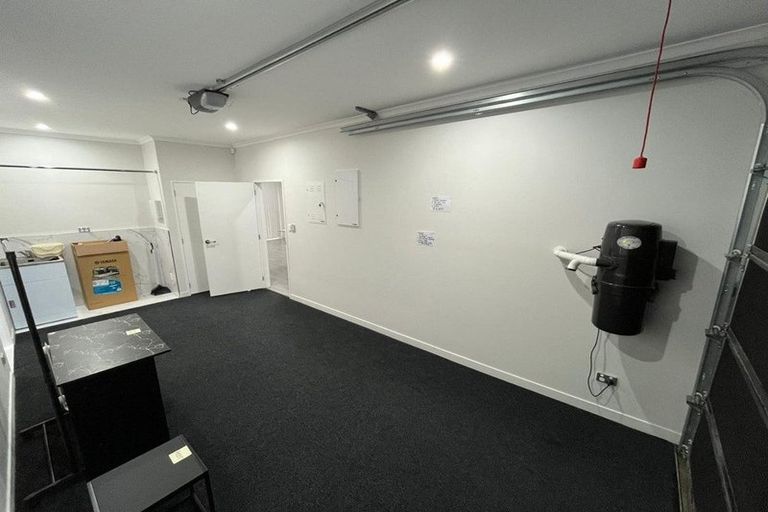 Photo of property in 49 Clayden Shuttleworth Street, Papakura, 2110