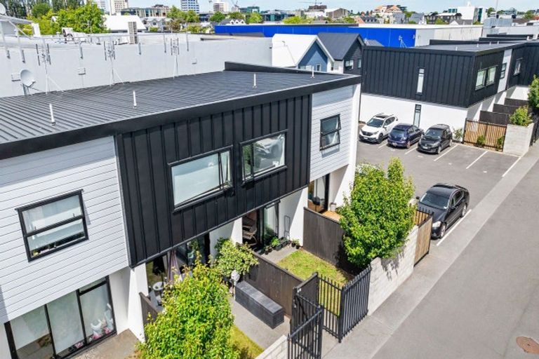 Photo of property in 6/361b Madras Street, Christchurch Central, Christchurch, 8013