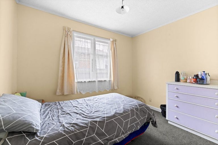 Photo of property in 24 Avenue Road, Greenmeadows, Napier, 4112