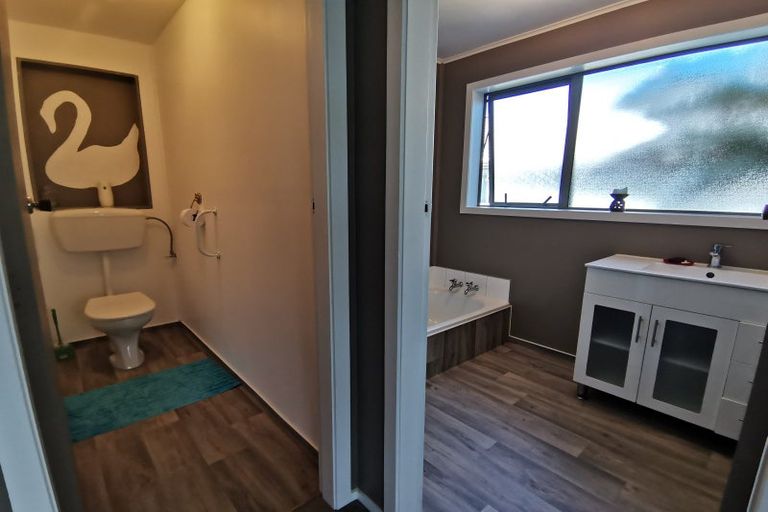 Photo of property in 9 Bowen Street, Kokatahi, Hokitika, 7881