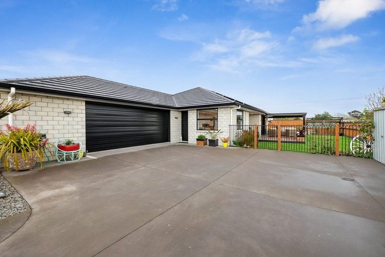 Photo of property in 11 Tangaroa Street, Waitara, 4320