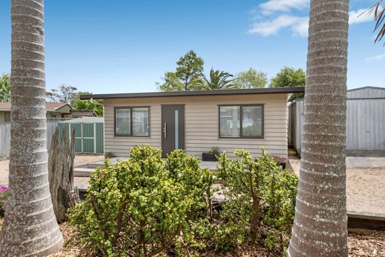 Photo of property in 10 Fourth View Avenue, Beachlands, Auckland, 2018