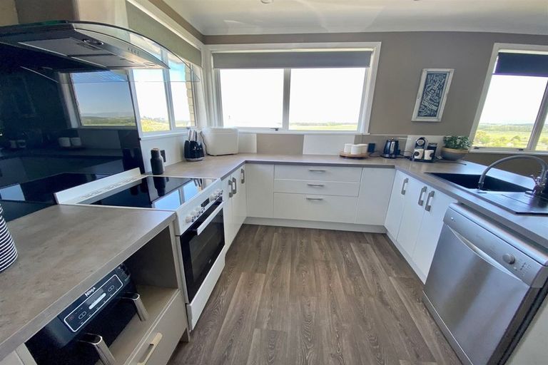 Photo of property in 17 Saint Andrew Place, Balclutha, 9230