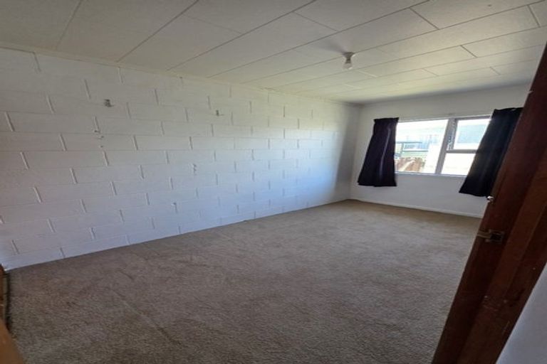 Photo of property in 1 West End Avenue, Woodhill, Whangarei, 0110