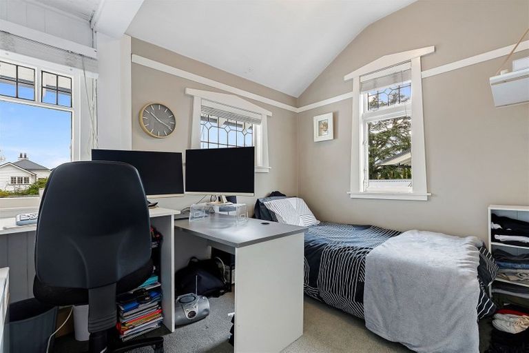 Photo of property in 8 Glandovey Road, Fendalton, Christchurch, 8052