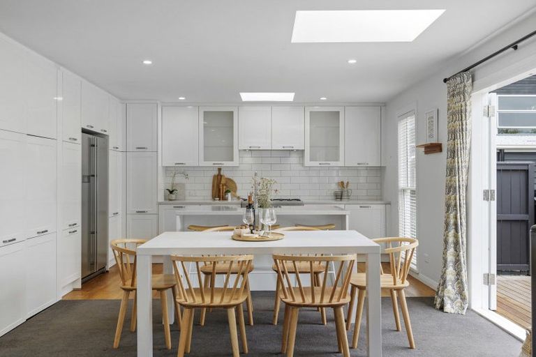 Photo of property in 77 Rutland Street, St Albans, Christchurch, 8014