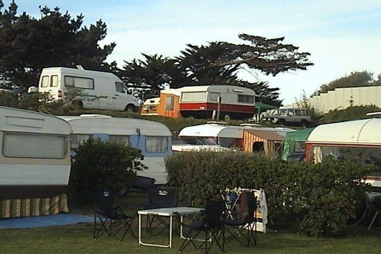 Photo of property in 20 Tasman Road, Otaki Beach, Otaki, 5512