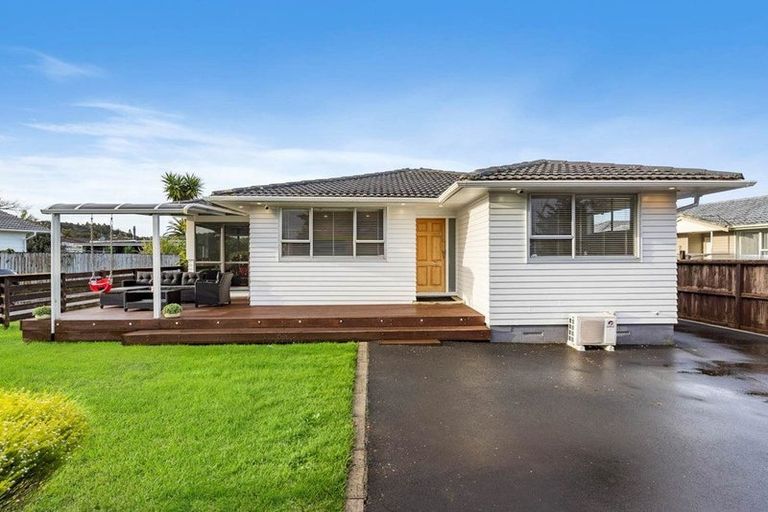 Photo of property in 22 Tabitha Crescent, Henderson, Auckland, 0612