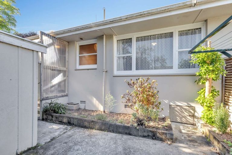 Photo of property in 1 Berkley Place, Awapuni, Palmerston North, 4412