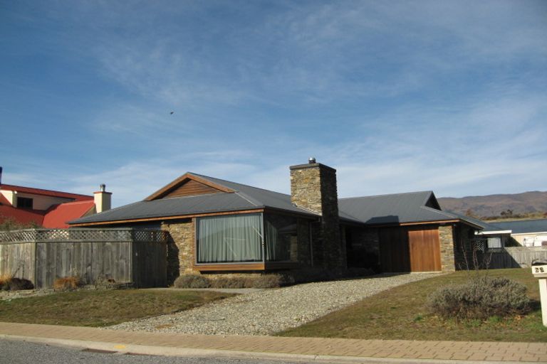 Photo of property in 53a Meadowstone Drive, Wanaka, 9305