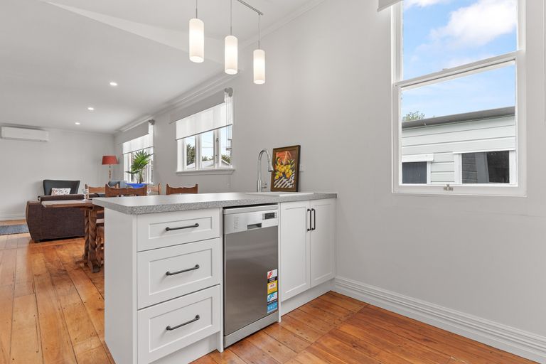 Photo of property in 67 Albert Street, Masterton, 5810