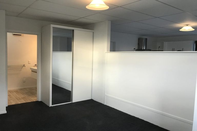 Photo of property in 1/32 Taylor Road, Mangere Bridge, Auckland, 2022