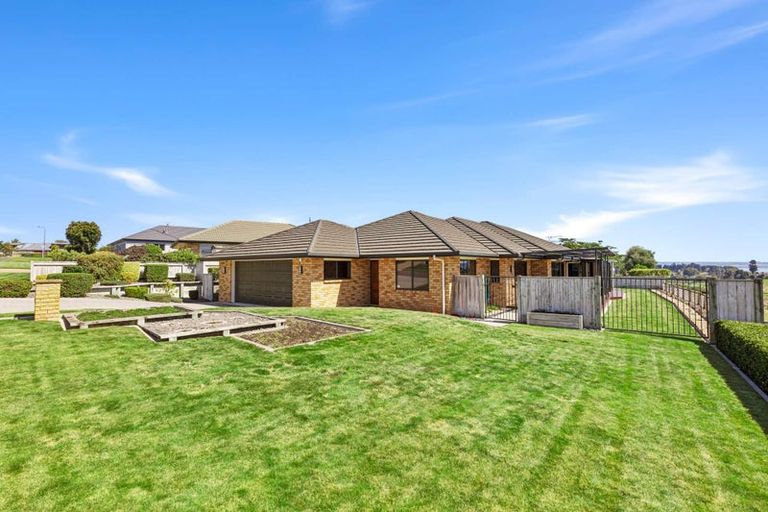 Photo of property in 104 Basley Road, Owhata, Rotorua, 3010