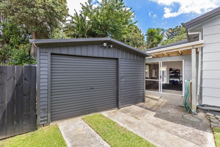 Photo of property in 2/23 Tahurangi Place, Spotswood, New Plymouth, 4310