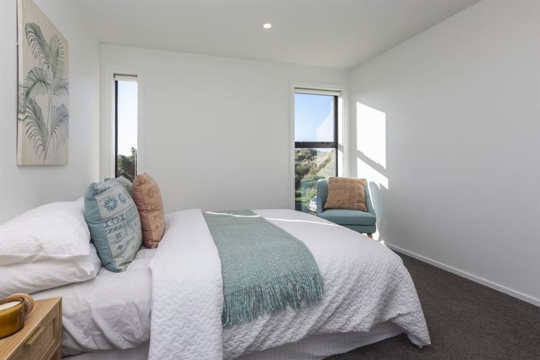 Photo of property in 163a Marine Parade, New Brighton, Christchurch, 8083