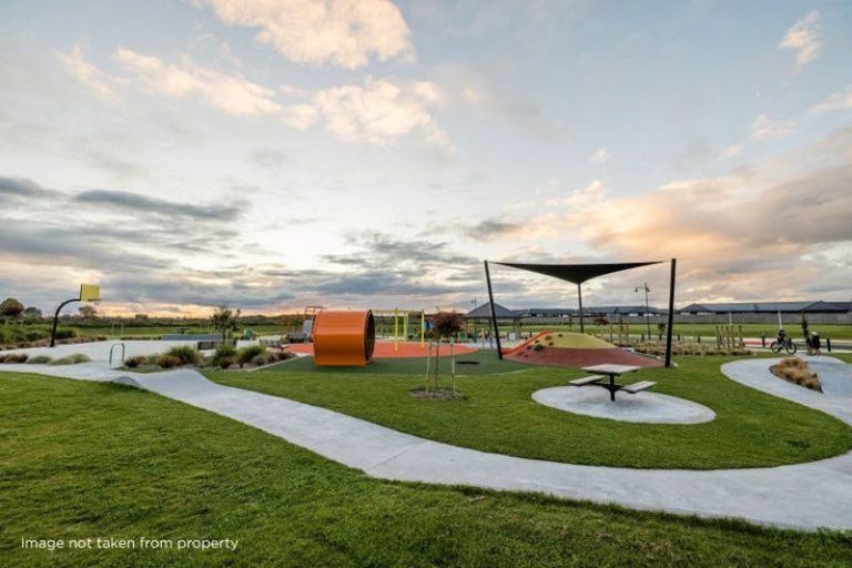 Photo of property in 33b Isobel Hodgson Drive, Cambridge, 3434