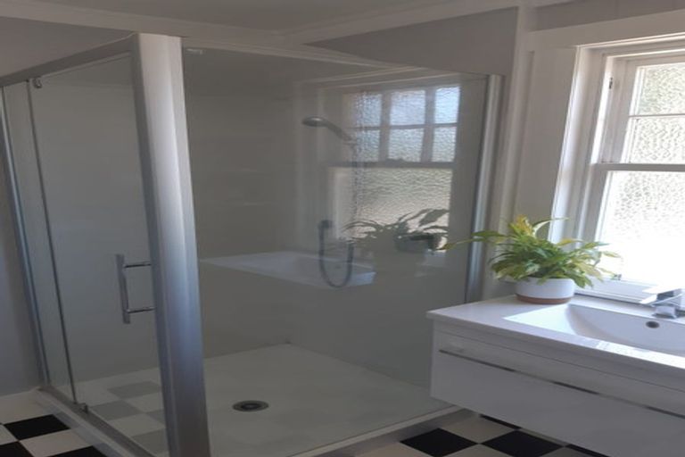 Photo of property in 56 Richmond Street, Petone, Lower Hutt, 5012