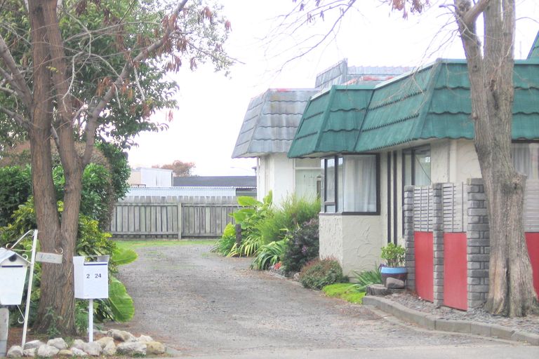 Photo of property in 24 Guppy Road, Greenmeadows, Napier, 4112