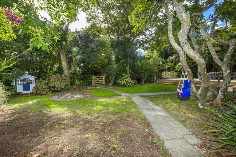 Photo of property in 23a Heretaunga Square, Silverstream, Upper Hutt, 5019