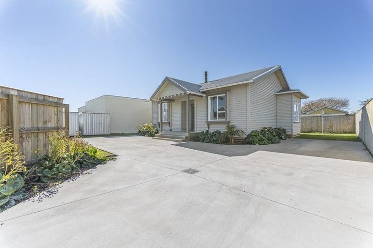 Photo of property in 45c Princess Street, Waitara, 4320