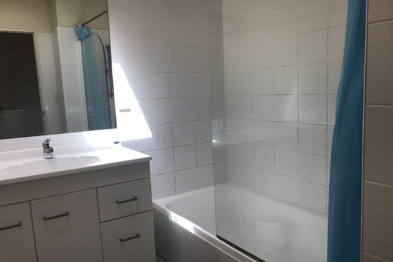 Photo of property in 35/8 Flynn Street, Birkdale, Auckland, 0626