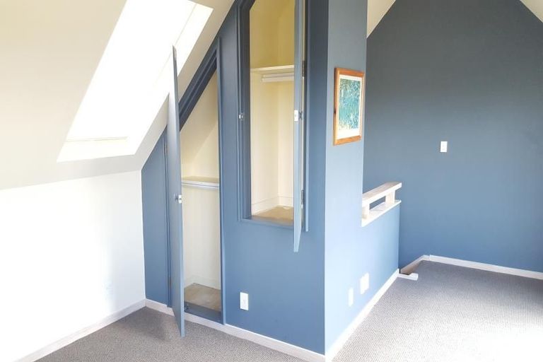 Photo of property in 14b Barton Terrace, Thorndon, Wellington, 6011