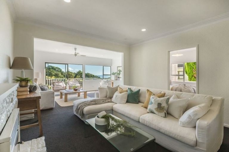 Photo of property in 65 Churchill Road, Murrays Bay, Auckland, 0630