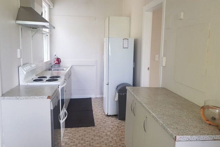 Photo of property in 111a Karori Road, Karori, Wellington, 6012