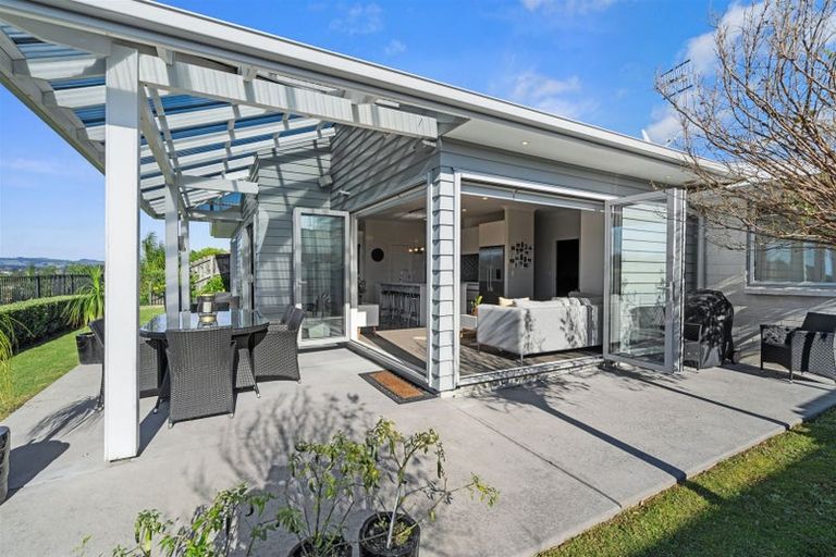 Photo of property in 15 Valley View Way, Bethlehem, Tauranga, 3110
