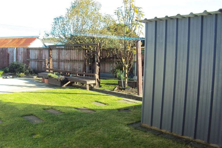 Photo of property in 58 Pembroke Street, Avondale, Christchurch, 8061