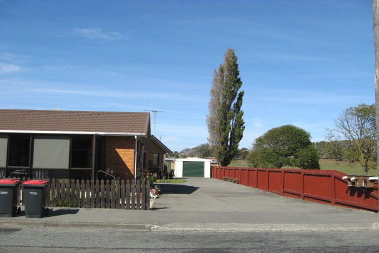 Photo of property in 5 Pringle Street, Waimataitai, Timaru, 7910