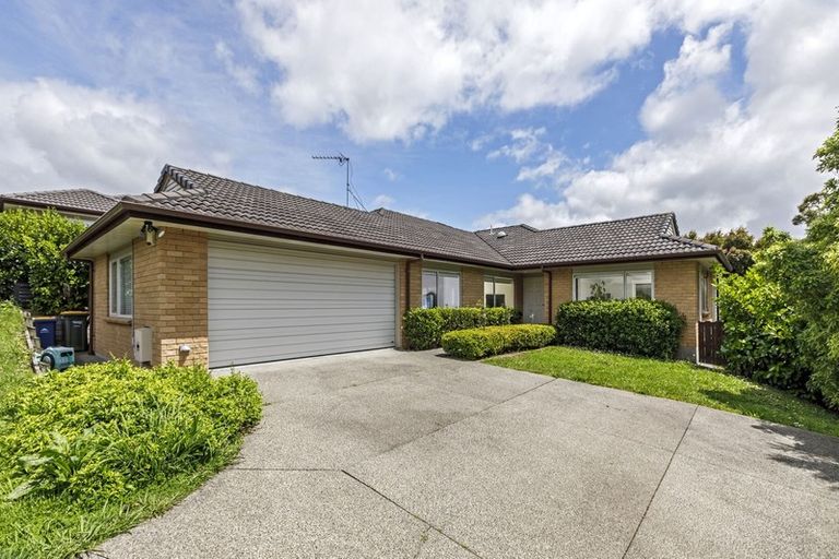 Photo of property in 31 Hornbill Drive, Fairview Heights, Auckland, 0632