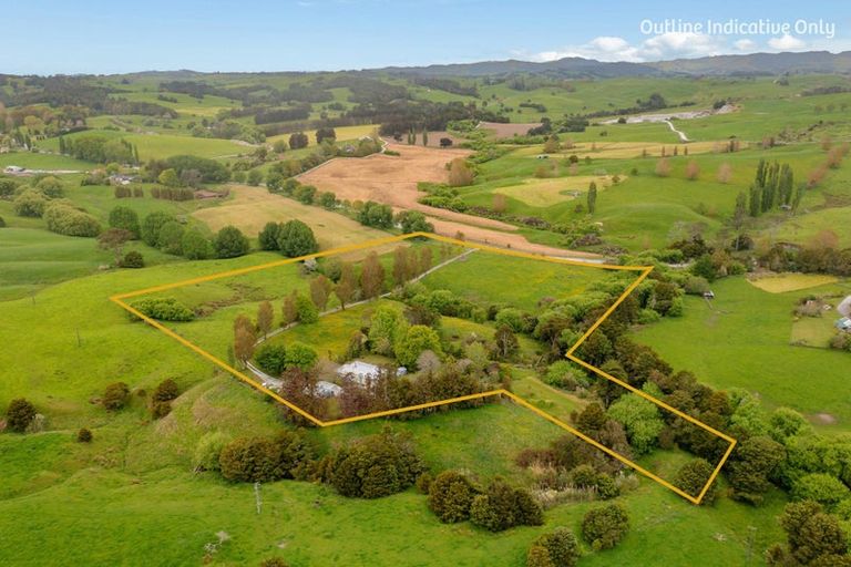 Photo of property in 215 Silver Hill Road, Wellsford, 0975