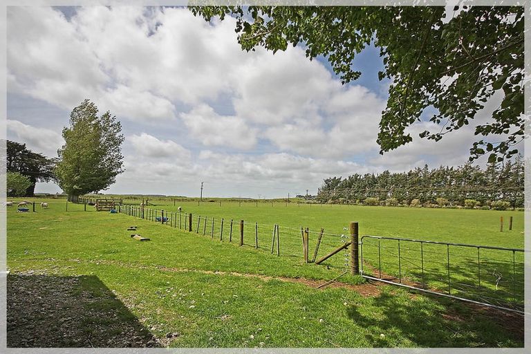 Photo of property in 296 Motuiti Road, Foxton, 4891