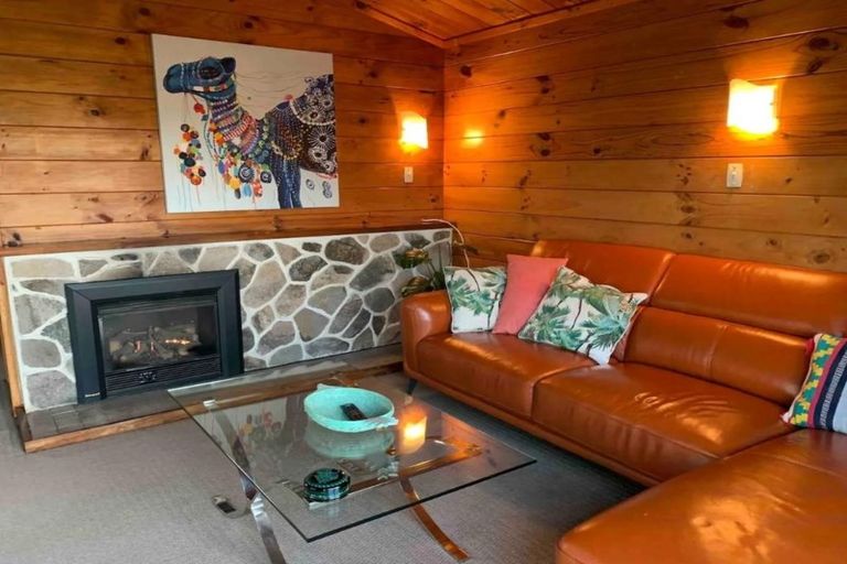 Photo of property in 202 Welcome Bay Road, Welcome Bay, Tauranga, 3112