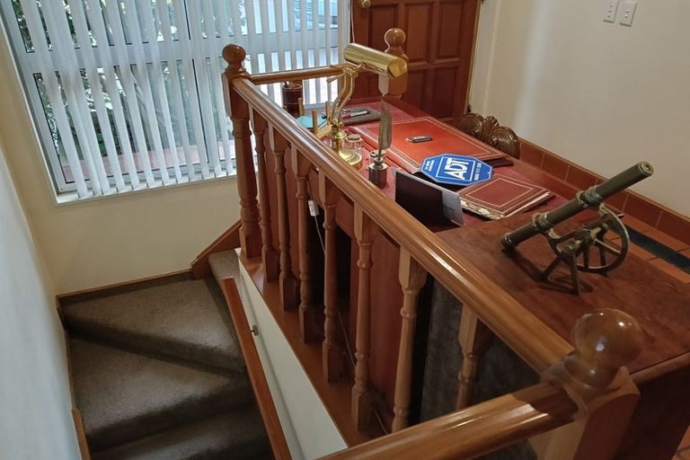 Photo of property in 16 Furneaux Grove, Whitby, Porirua, 5024