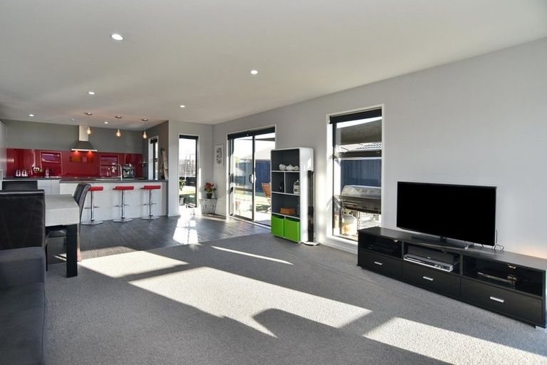 Photo of property in 39 Cassino Street, Rangiora, 7400