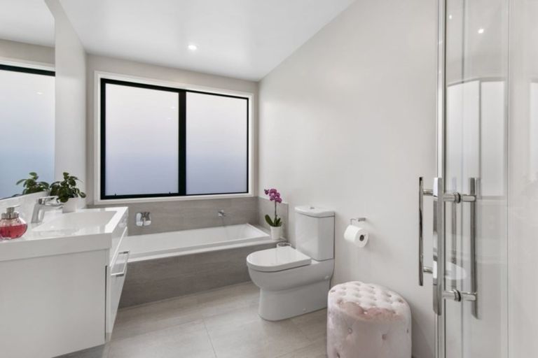 Photo of property in 6 Franks Way, Papamoa Beach, Papamoa, 3118