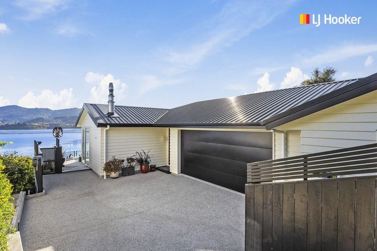 Photo of property in 35a Oxley Crescent, Broad Bay, Dunedin, 9014