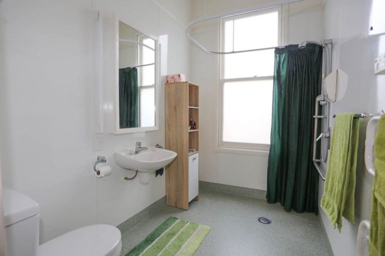 Photo of property in 14 Brittan Terrace, Lyttelton, 8082