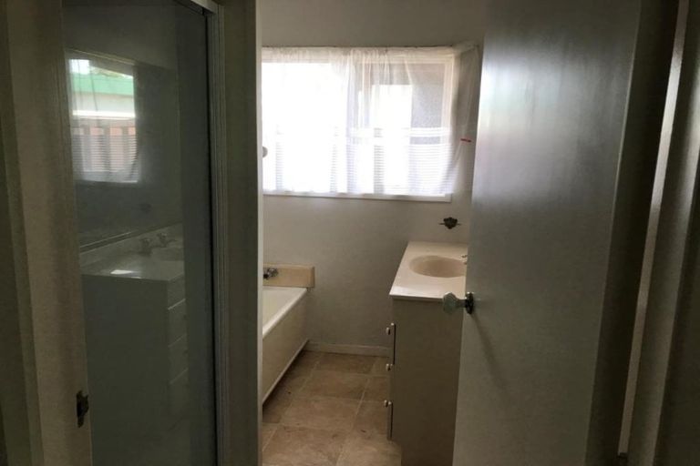 Photo of property in 62 Glen Lynne Avenue, Queenwood, Hamilton, 3210