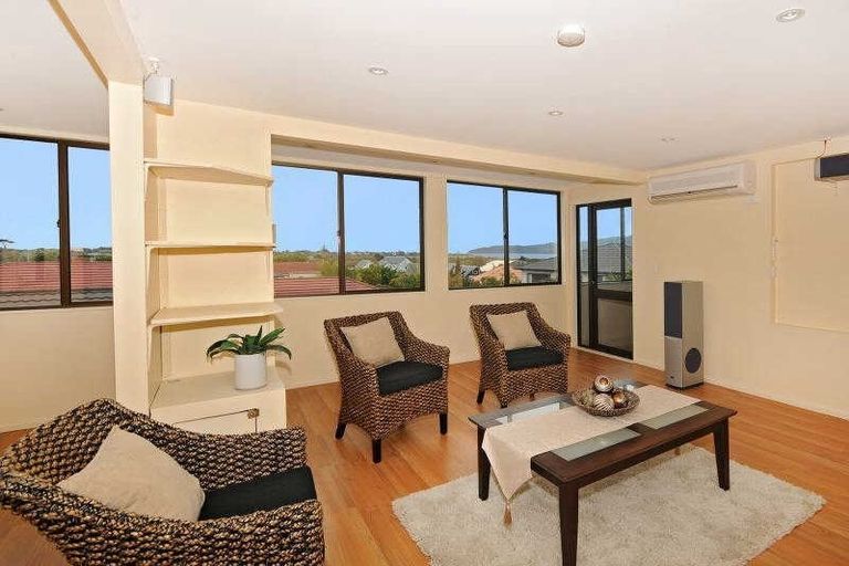 Photo of property in 119 Queens Road, Waikanae Beach, Waikanae, 5036