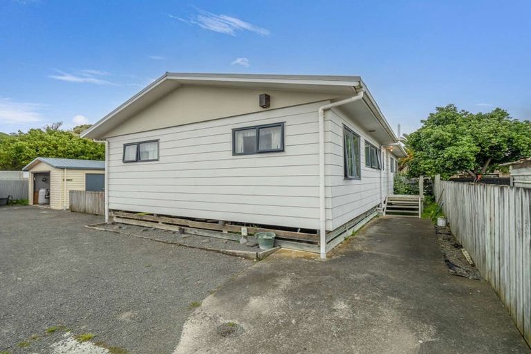 Photo of property in 49a Thatcher Street, Castlecliff, Whanganui, 4501