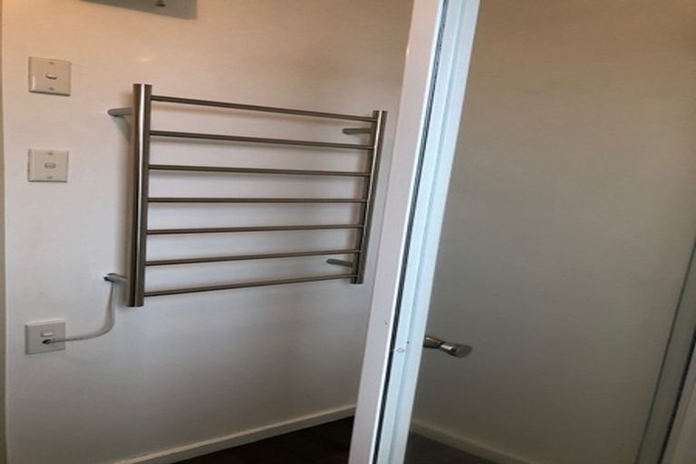 Photo of property in 2/108 Clarence Street, Riccarton, Christchurch, 8011