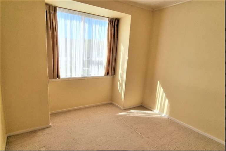 Photo of property in 8 Kukupa Grove, Heretaunga, Upper Hutt, 5018