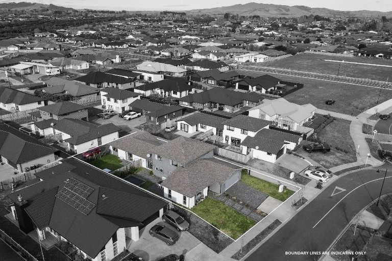 Photo of property in 8 Kaaka Street, Cambridge, 3434