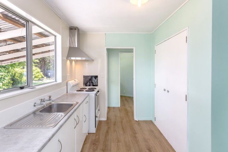 Photo of property in 16 River Road, Masterton, 5810