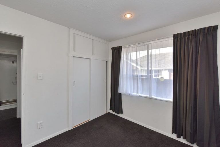Photo of property in 2/17 Apollo Place, Papanui, Christchurch, 8052