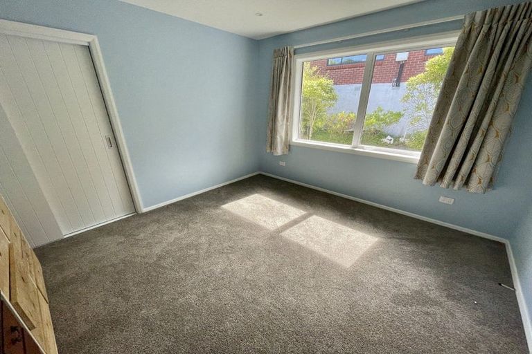 Photo of property in 15 Dowse Drive, Maungaraki, Lower Hutt, 5010