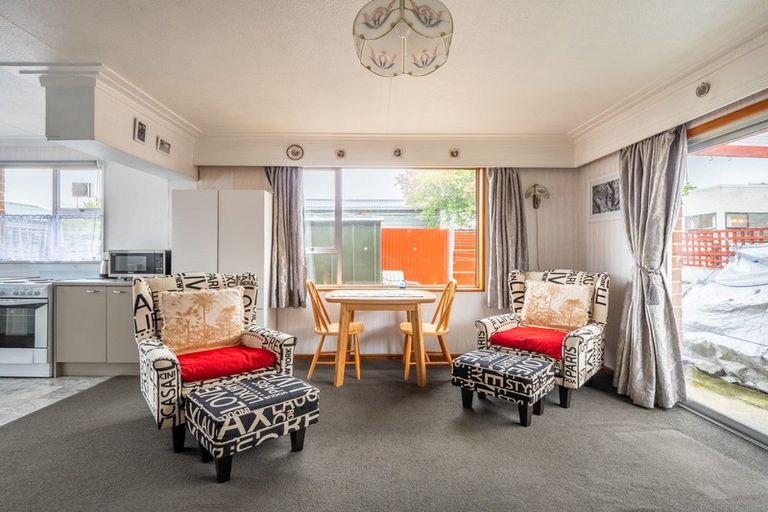 Photo of property in 181b Oxford Street, South Dunedin, Dunedin, 9012